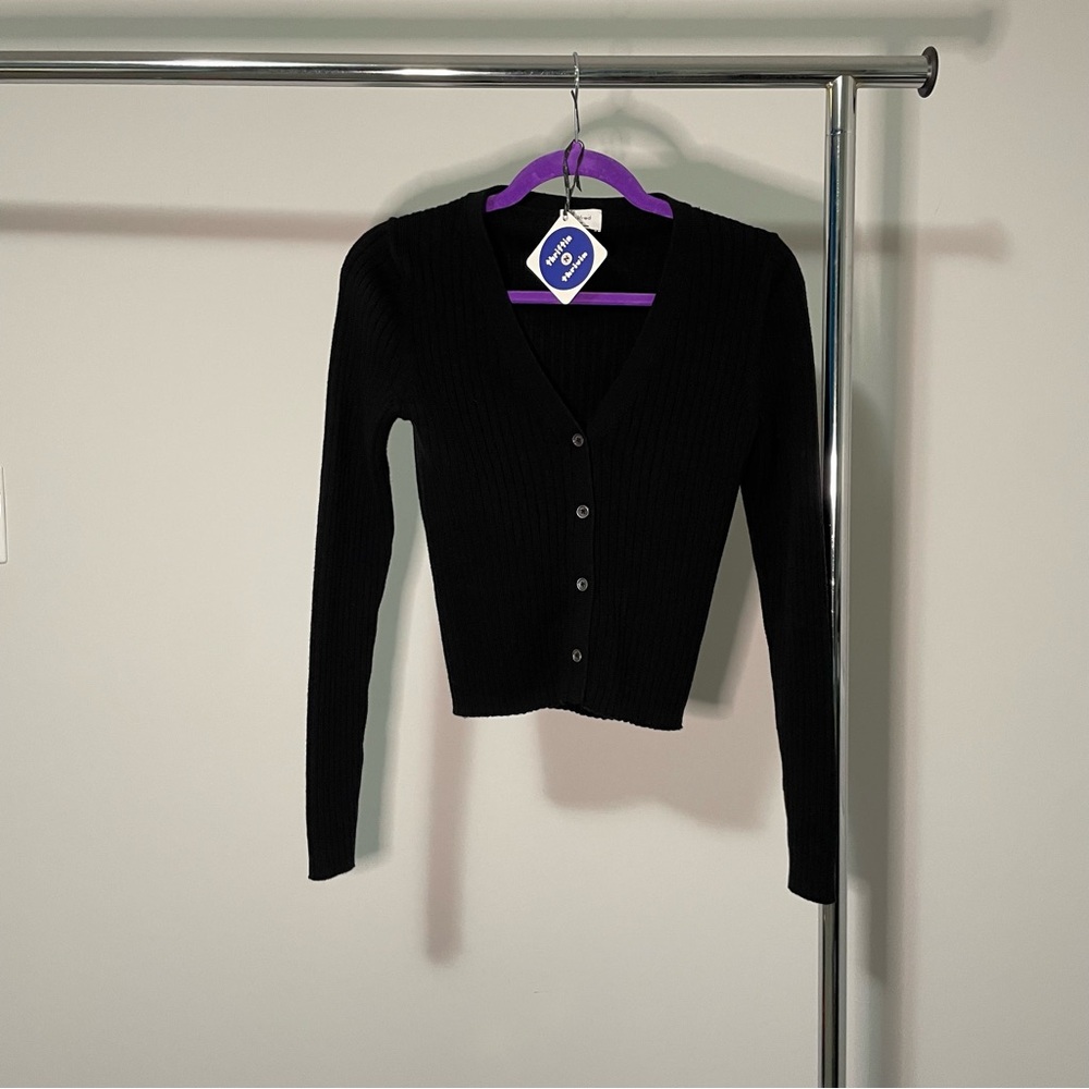 COPY - Aritzia Wilfred cardigan